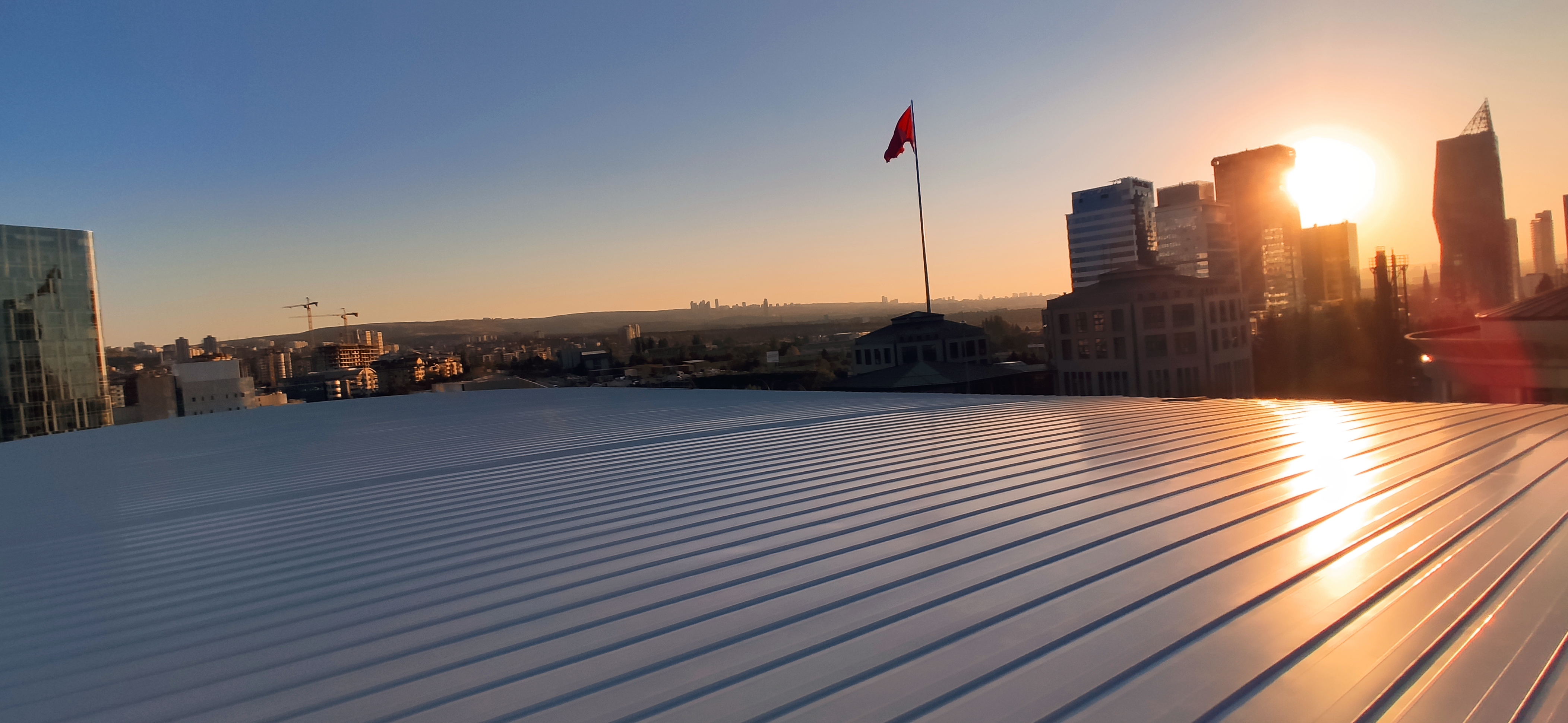 KENETLİ METAL  ÇATI KAPLAMA